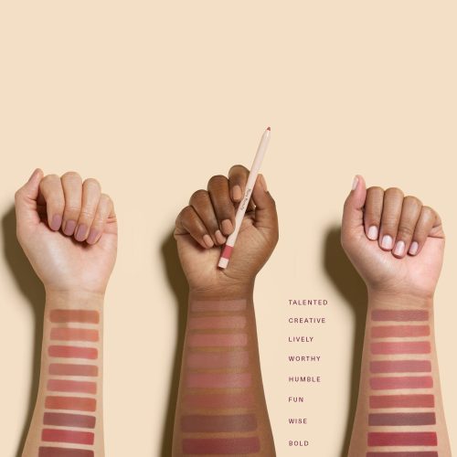 ARM SWATCHES KW MATTE LIP LINER