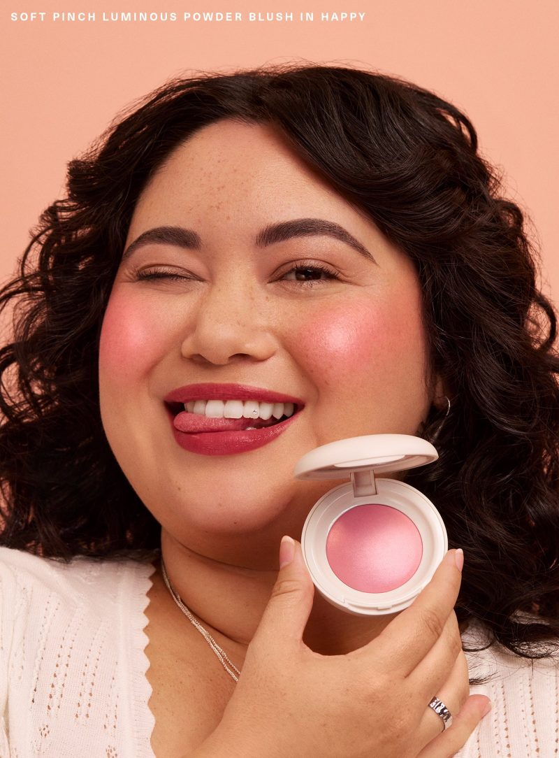 CAMPAIGN CANDIDS SOFT PINCH LUMINOUS POWDER BLUSH HAPPY