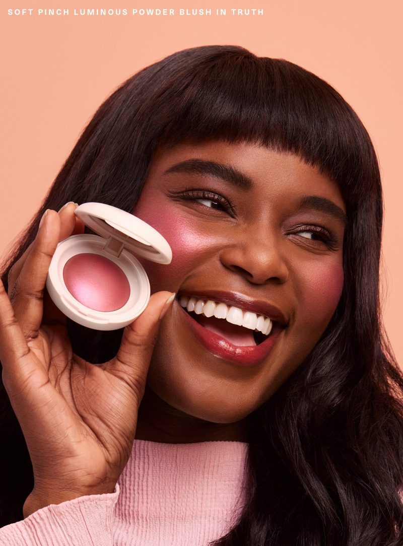 CAMPAIGN CANDIDS SOFT PINCH LUMINOUS POWDER BLUSH TRUTH