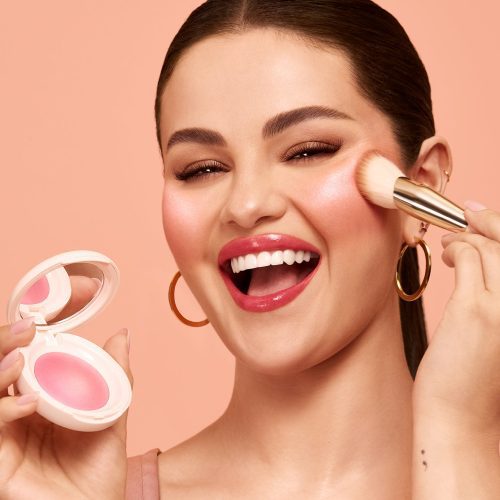 CAMPAIGN SELENA APPLICATION SOFT PINCH LUMINOUS POWDER BLUSH HAPPY 01