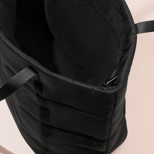 ECOMM PUFFY TOTE TRAVELER BAG BLACK OPEN