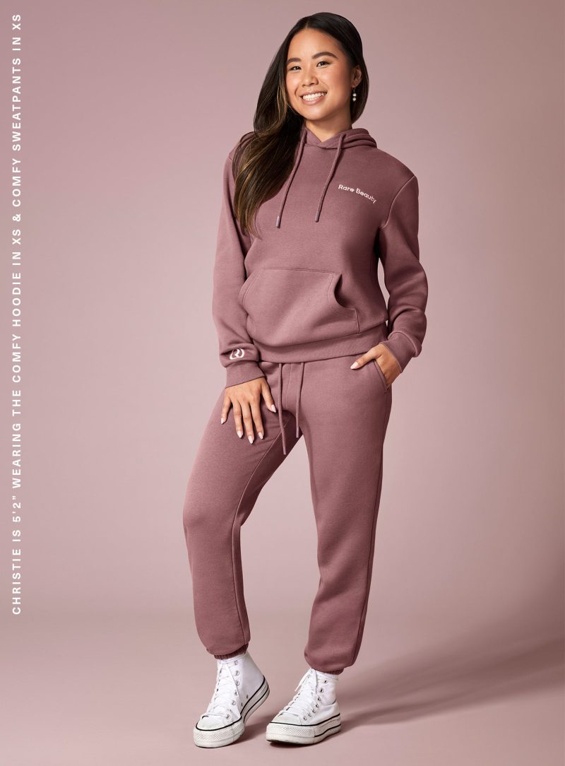 on figure comfy sweatpants christie xs 1440x1952 1